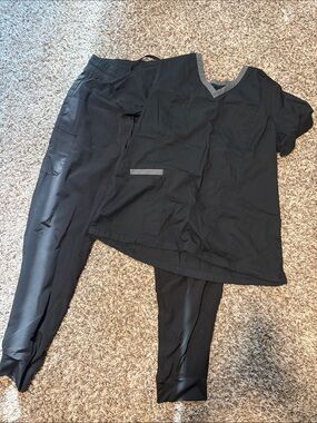 Black Women's Scrub Top and Pants Set